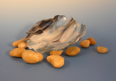 Clam Shell Bowl